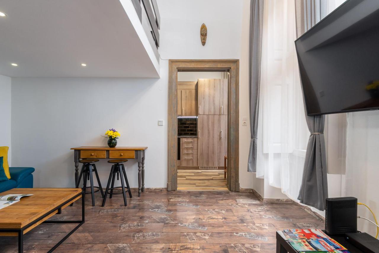 Apartamento Astoria Blue Budapest Exterior foto